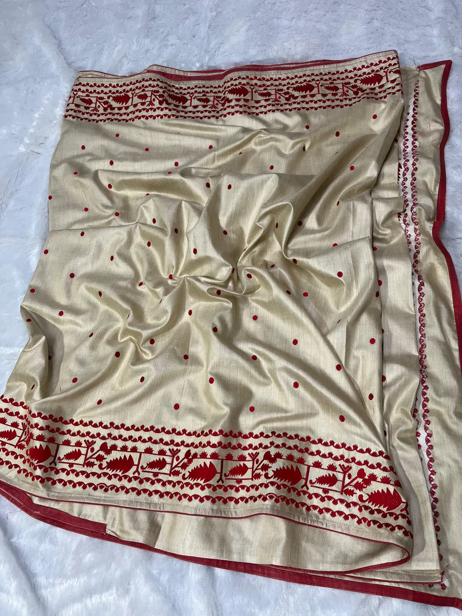 Pure Tussar Munga Silk Saree with Natural Texture & Elegant Lustre